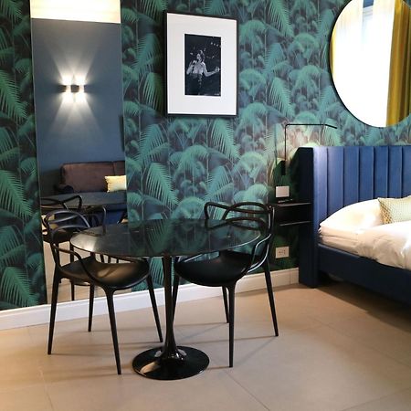 Seven Suites Apartments - Via Matteotti 178 Sanremo Dış mekan fotoğraf