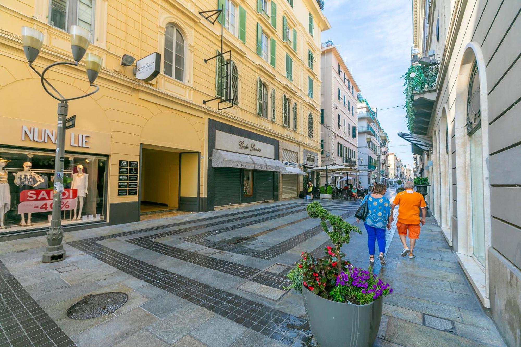 Seven Suites Apartments - Via Matteotti 178 Sanremo Dış mekan fotoğraf