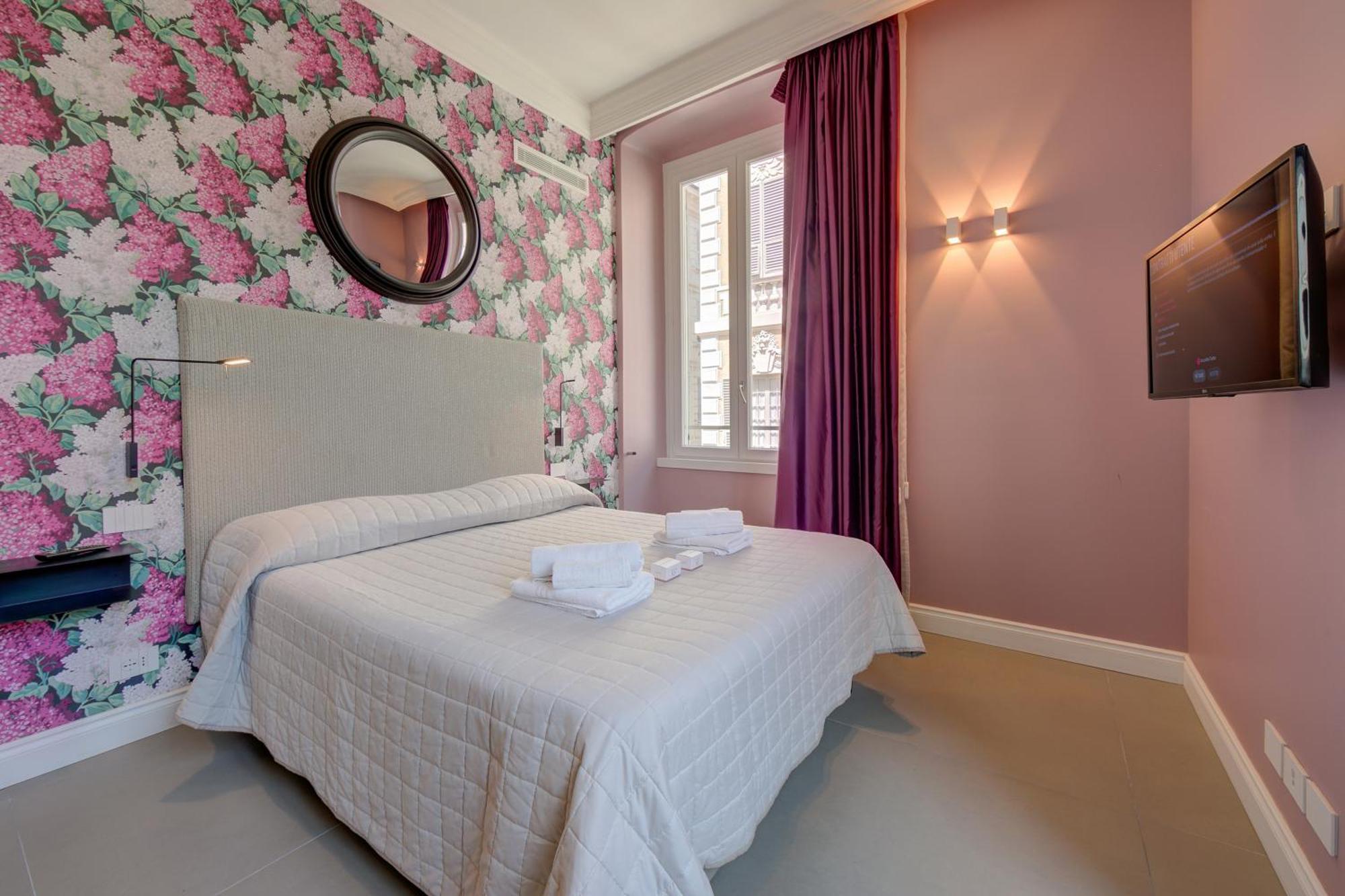 Seven Suites Apartments - Via Matteotti 178 Sanremo Dış mekan fotoğraf