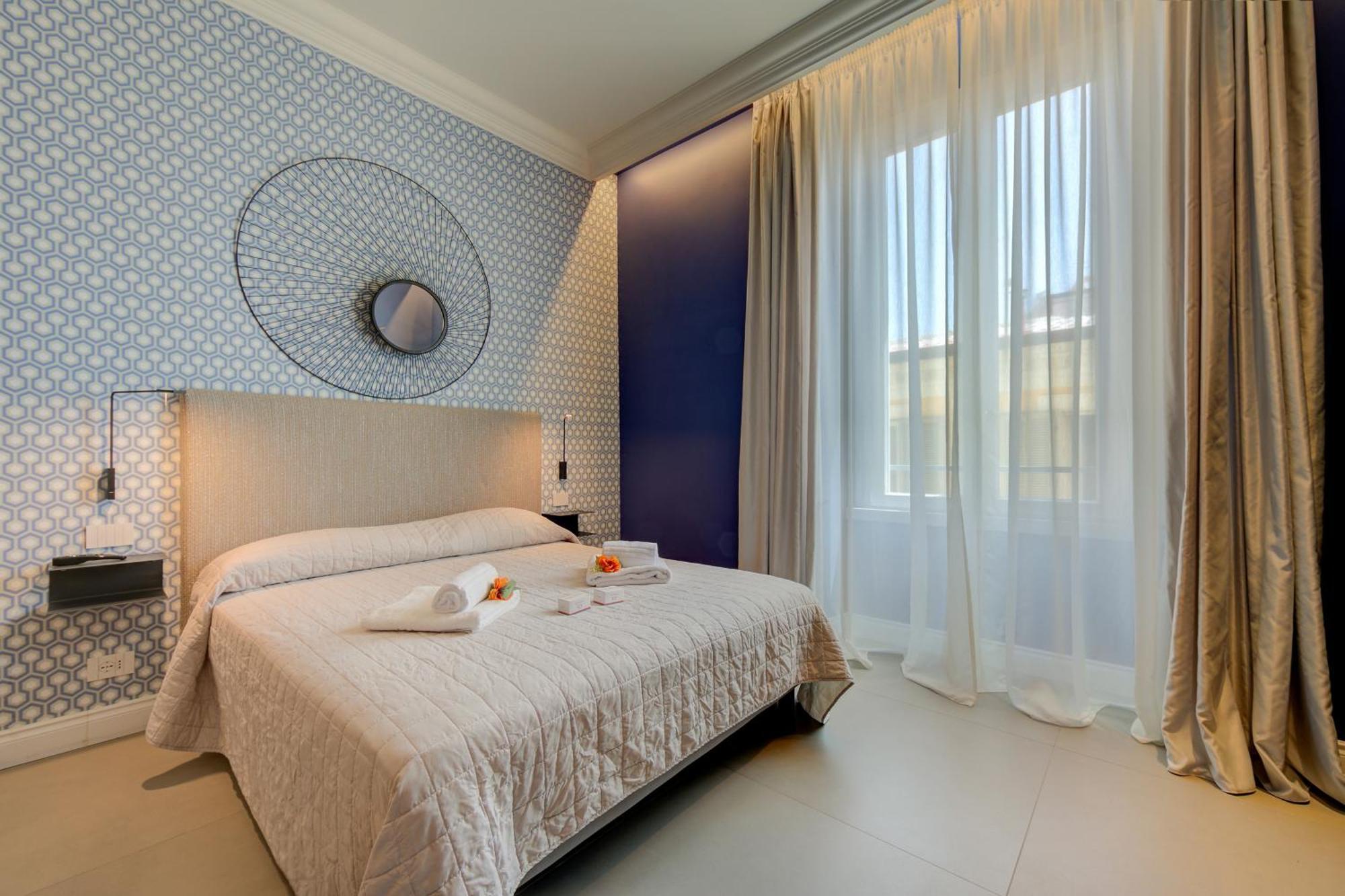 Seven Suites Apartments - Via Matteotti 178 Sanremo Dış mekan fotoğraf