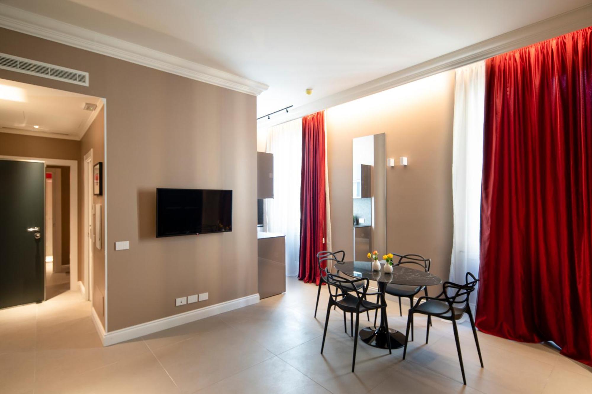 Seven Suites Apartments - Via Matteotti 178 Sanremo Dış mekan fotoğraf
