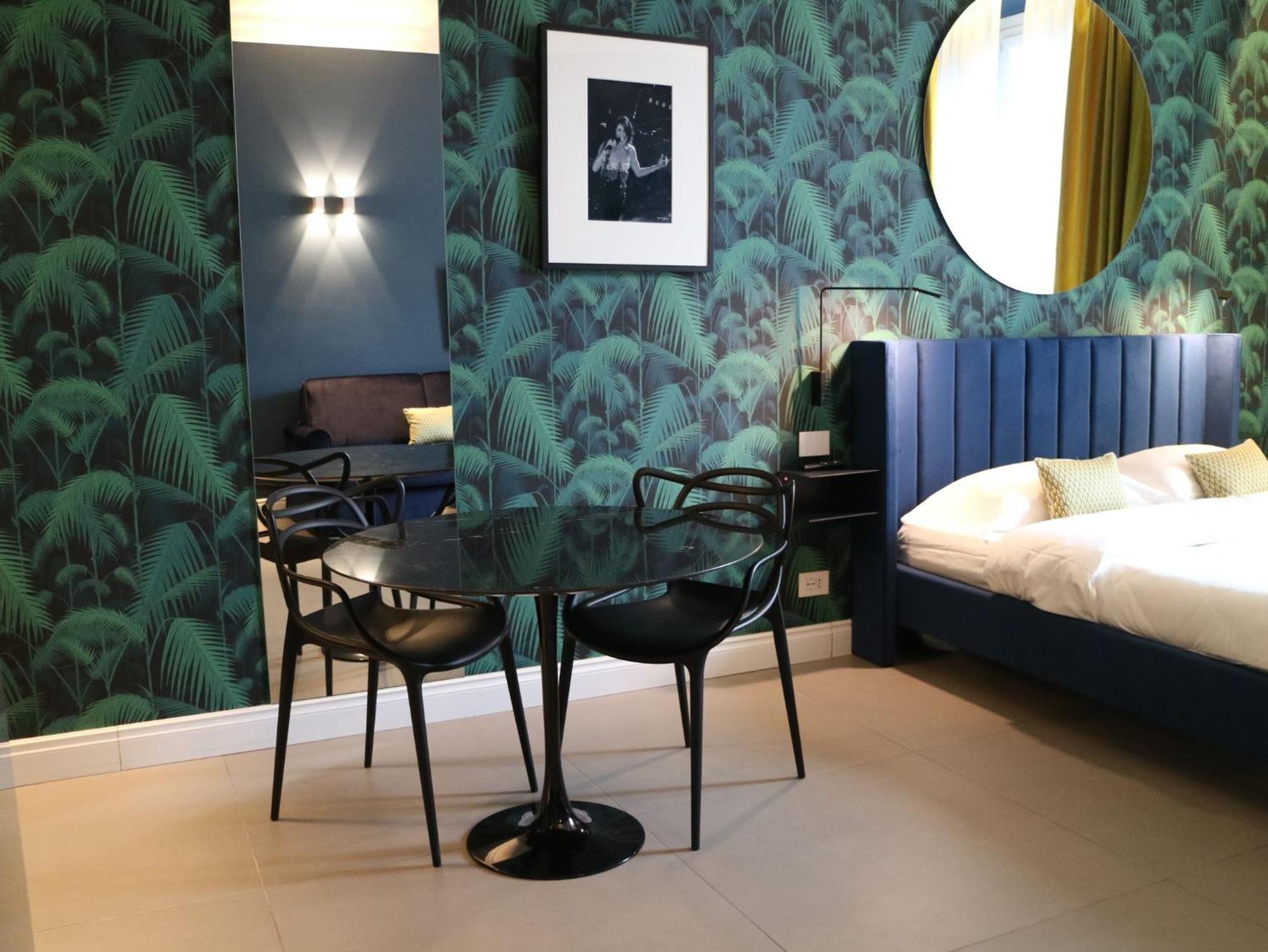 Seven Suites Apartments - Via Matteotti 178 Sanremo Dış mekan fotoğraf