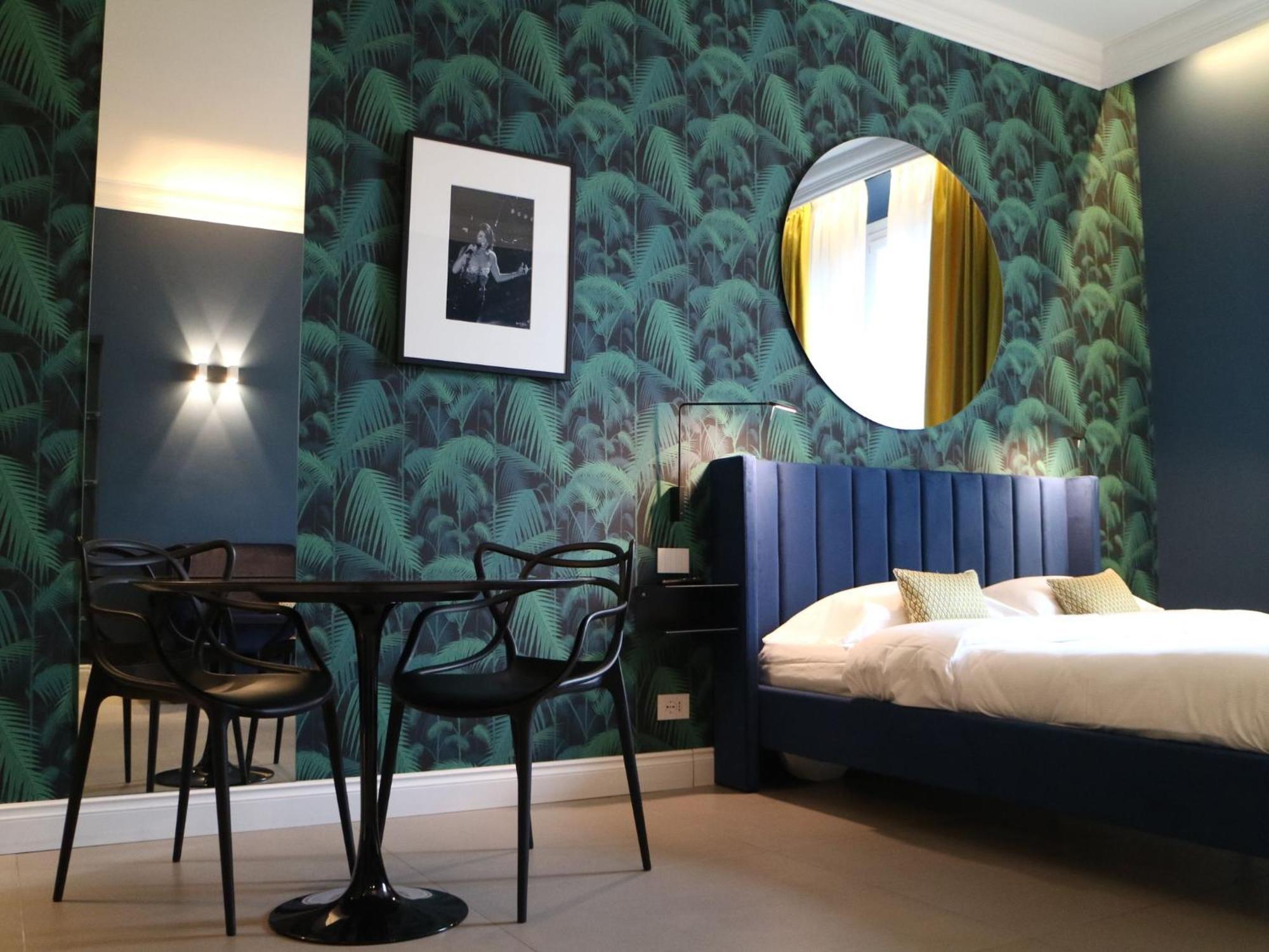 Seven Suites Apartments - Via Matteotti 178 Sanremo Dış mekan fotoğraf